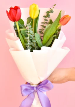 Ramo de 3 tulipanes premium